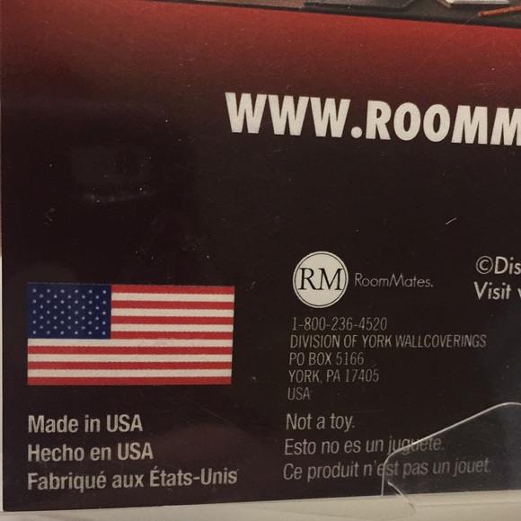 Disney Pixar Incredibles 2 Wall Decals Peel and Stick Package of 23 - Picture 6 of 10